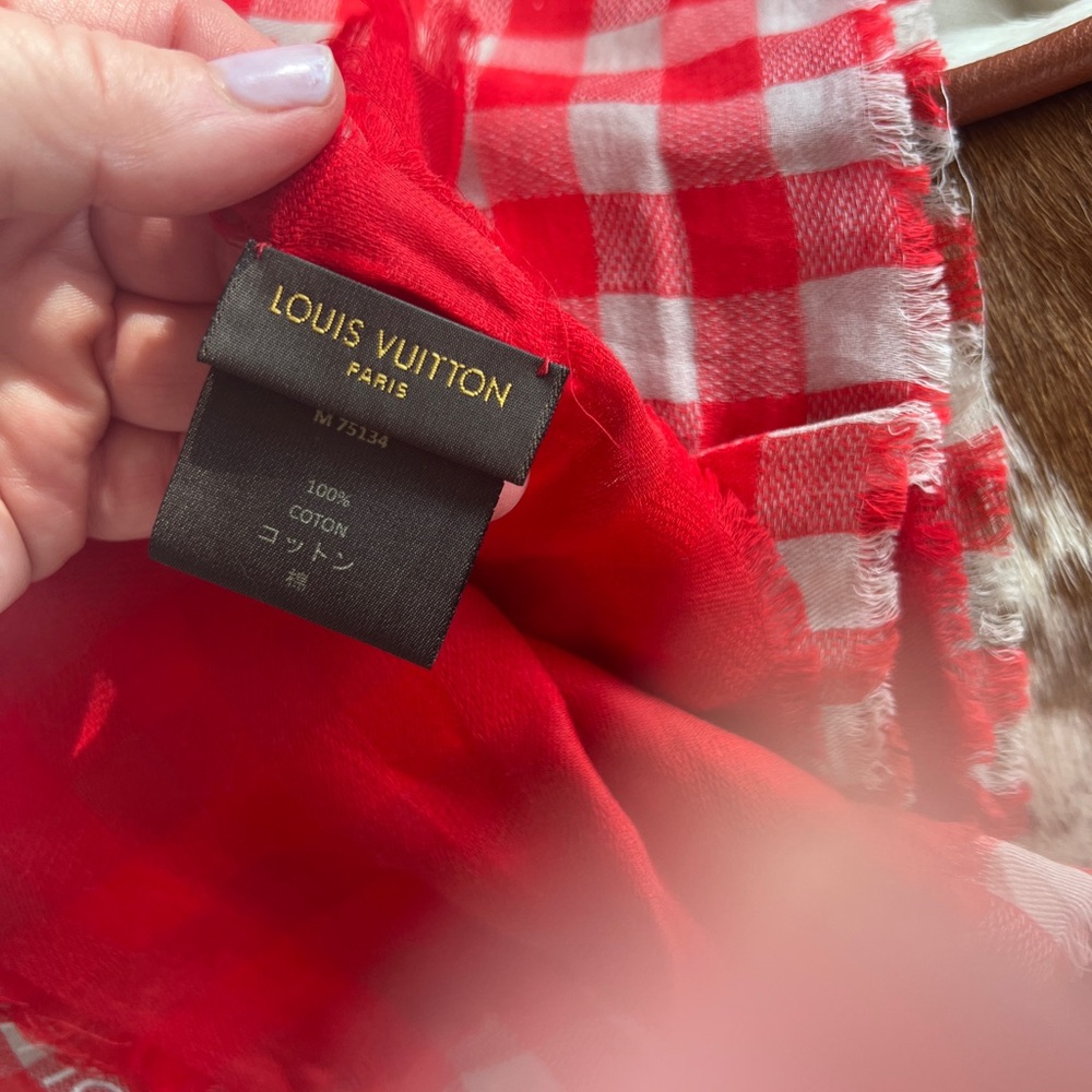 Louis Vuitton Red Checkered Scarf - Picture 4 of 12